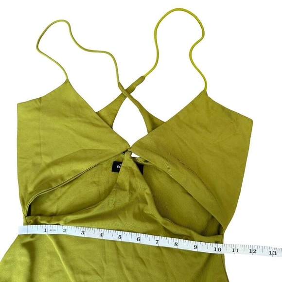 Front Twist Maxi Dress Cut Out Slit Green Womens Medium - Picture 4 of 6